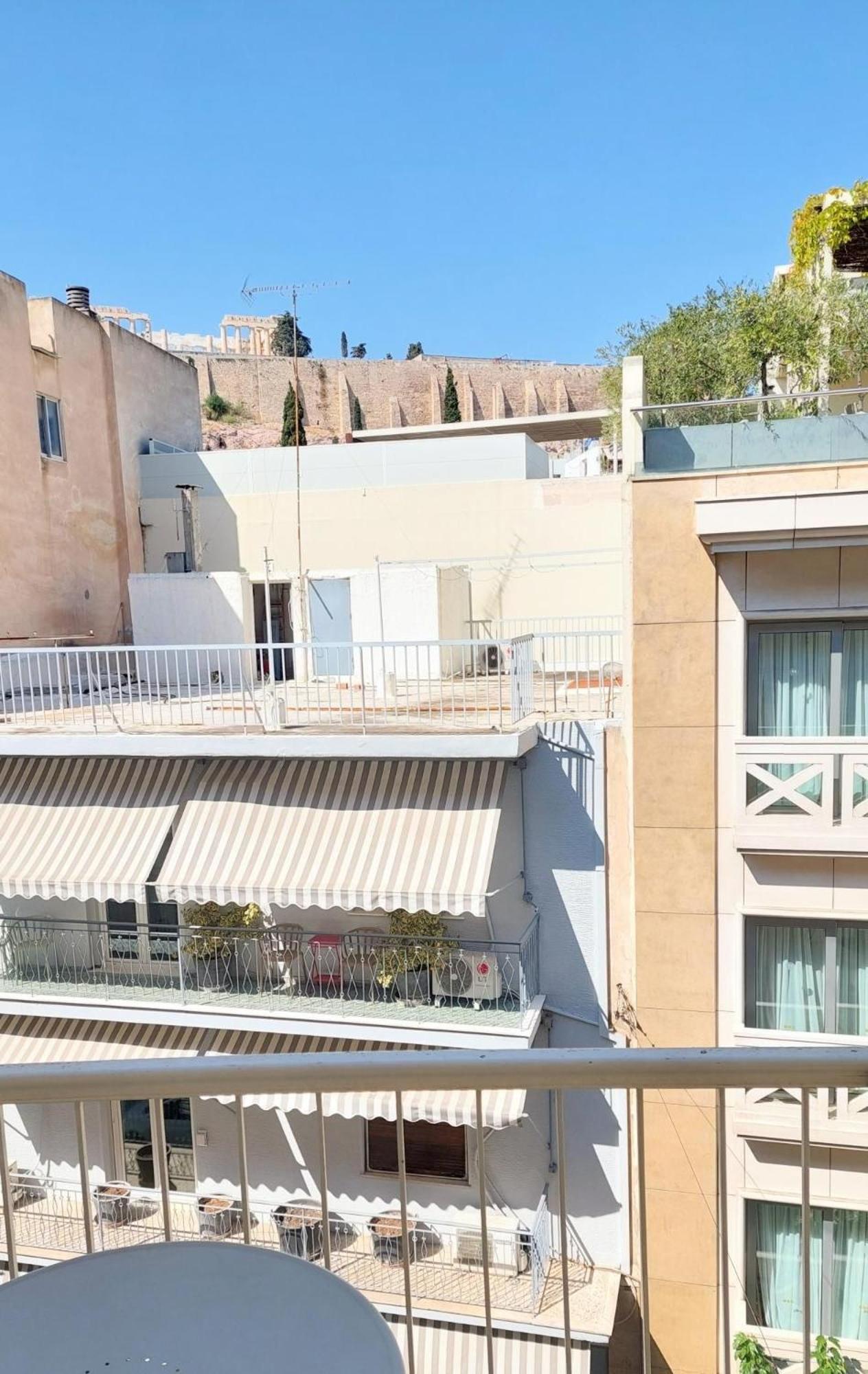 Elegant Apartment In Acropolis Atena Exterior foto