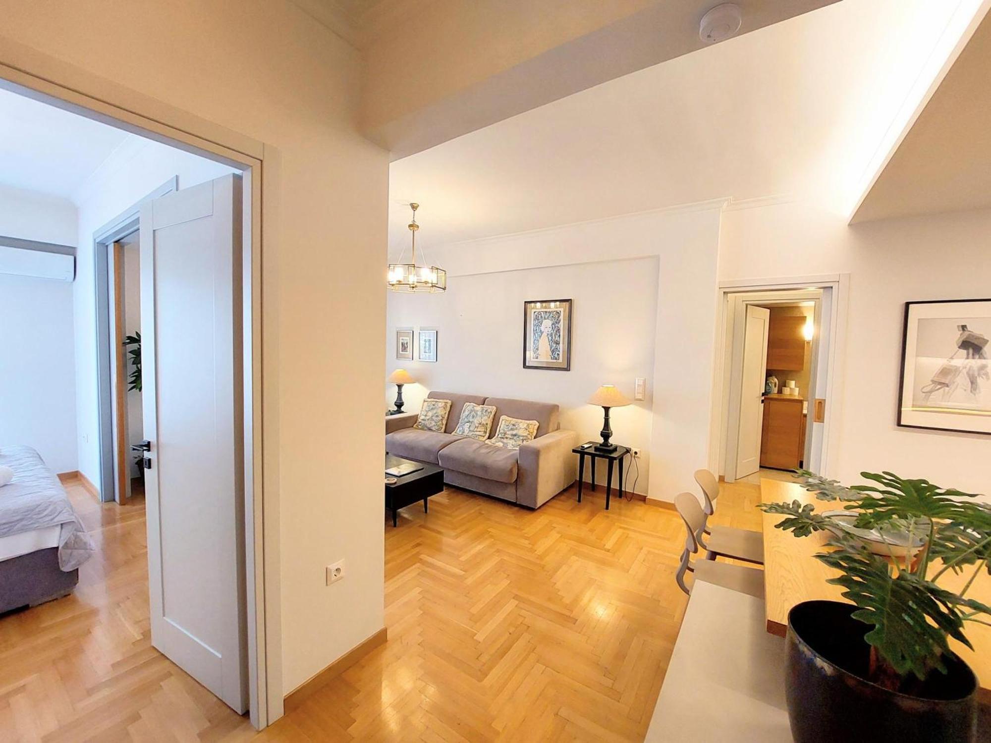 Elegant Apartment In Acropolis Atena Exterior foto