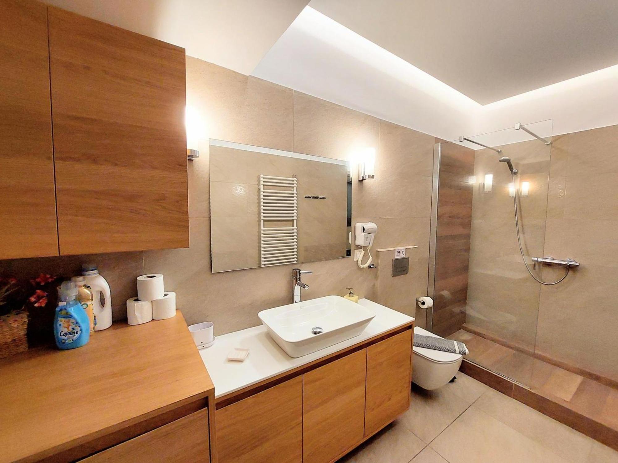 Elegant Apartment In Acropolis Atena Exterior foto
