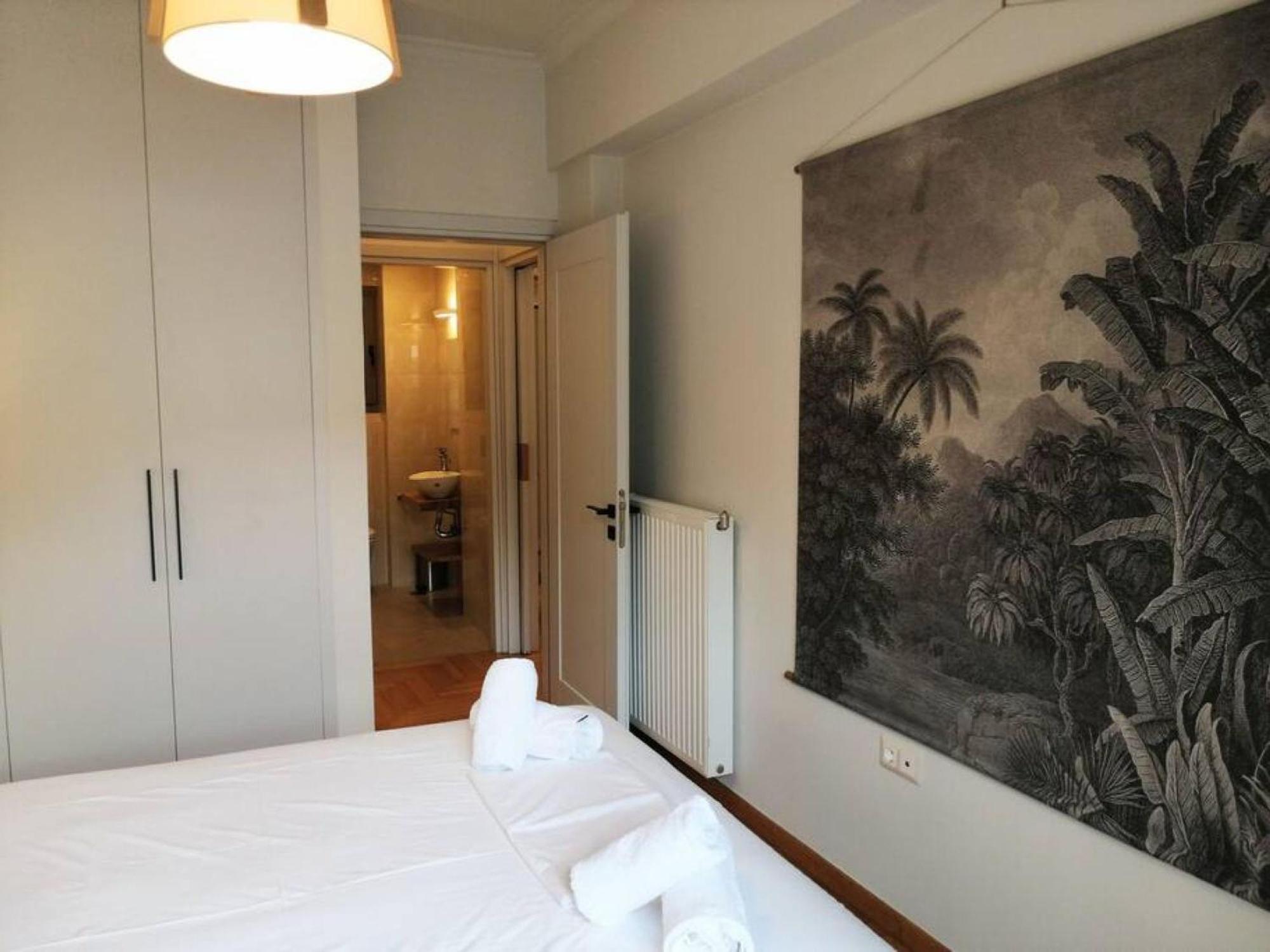 Elegant Apartment In Acropolis Atena Exterior foto